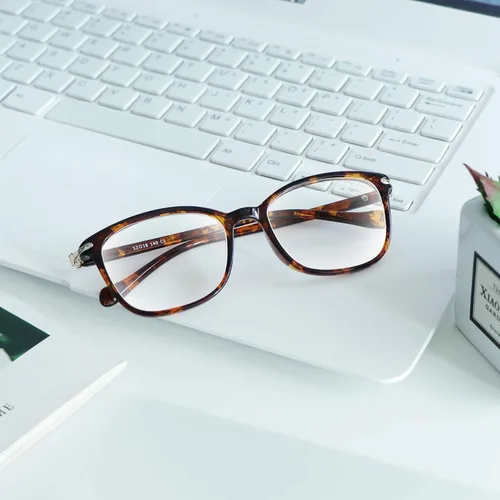 Miniatura 6 de VisionGlobal Gafas de Bloqueo de Luz Azul para Mujeres/Hombres, Anti Fatiga Ocular, Lectura en Computadora, Gafas de TV, Marco Cuadrado Elegante