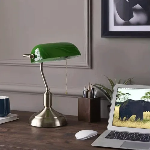Miniatura 6 de American Vintage Alloy Glass Desk Lamp Creative Green Bedroom Study Work Light Office Counter Reading Table Villa