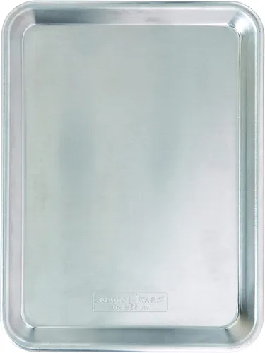 Miniatura 13 de Nordic Ware Naturals 45339 - Juego de utensilios para hornear de 3 piezas de aluminio, bandeja de un cuarto de hoja y bandeja para pasteles