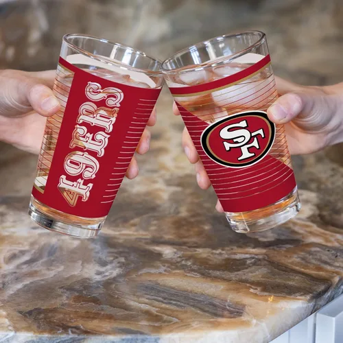 Miniatura 2 de Rico Industries NFL Football Main - Juego de 2 vasos clásicos de 16 onzas con logotipo impreso digitalmente, apto para lavavajillas NFL Football