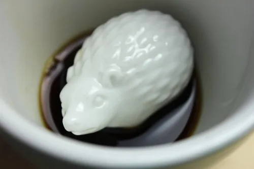 Miniatura 3 de Creature Cups - Taza de cerámica de erizo (11 onzas, verde agua) - Animal 3D oculto dentro que emerge mientras bebes - Regalo de vajilla