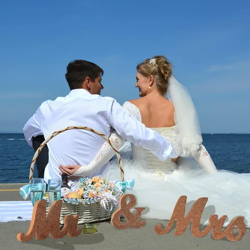 Miniatura 2 de Señal de Mr & Mrs para mesa de boda, letrero grande de madera de oro rosa con texto en inglés "Mr and Mrs & Just Married", decoración de mesa