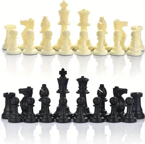 Miniatura 5 de Conjunto de 32 piezas de ajedrez de plástico - Alfiles y peones en negro y blanco para tableros de 15-20 pulgadas, fondo de fieltro, con bolsa