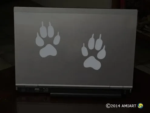 Miniatura 3 de Adhesivo adhesivo AMIART® con estampado de patas de lobo, 2 huellas de patas blancas, tamaño real de huellas de lobo, adhesivo para ventana