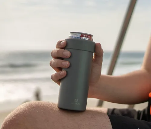 Miniatura 6 de Enfriador aislado de acero inoxidable para latas delgadas de 12 onzas Soporte para bebidas de latas delgadas para seltzer duro, cerveza, refrescos