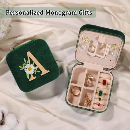 Miniatura 5 de GSPY Joyero de viaje de terciopelo, estuche de viaje pequeño, joyero personalizado con inicial, organizador de joyas de viaje, regalos de monograma