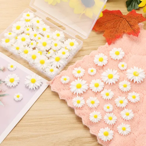Miniatura 3 de 80 piezas de flores de margarita de resina, dijes de flores de CCOZN con parte trasera plana con caja de almacenamiento, pequeñas cuentas de flores