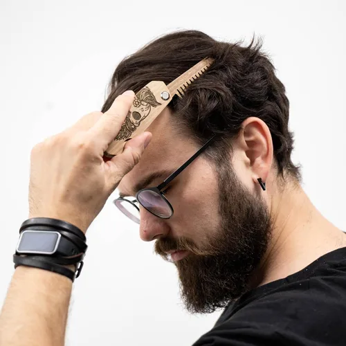 Miniatura 5 de Enjoy The Wood - Peine para barba de madera para hombres, accesorios plegables de bolsillo para barba para hombres, peine de nogal grabado