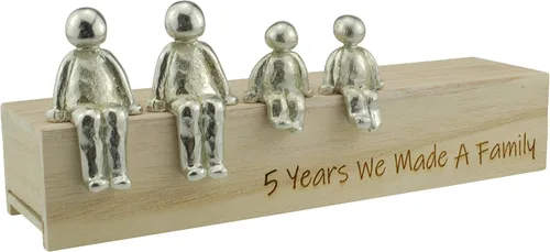 Miniatura 6 de Idea para el 5º aniversario – 5 años que hicimos un adorno de metal familiar – Elige tu combinación familiar (1 niño)