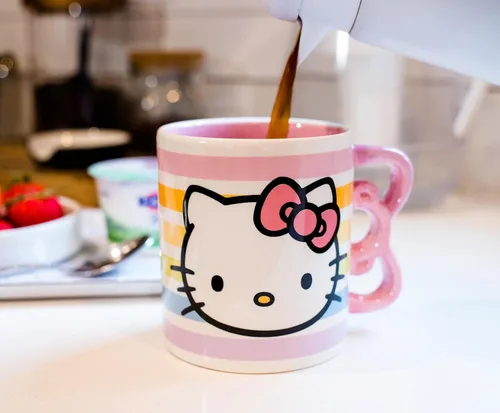 Miniatura 5 de Silver Buffalo Sanrio Hello Kitty Puntos Arcoíris 3D Taza de cerámica esculpida con asa con forma de arcoíris, 20 onzas Sanrio Hello Kitty Rainbow