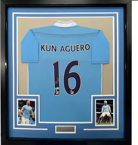 Enmarcado Autógrafo / Firmado Sergio Kun Aguero 35x39 Manchester City Azul Fútbol Jersey Beckett BAS COA