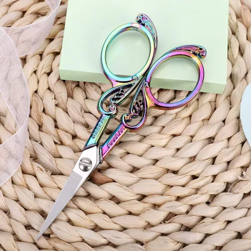 Miniatura 9 de YOUGUOM Tijeras de bordado para detalles: tijeras pequeñas de punta afilada para costura, manualidades, obras de arte, hilo de costura, tijeras