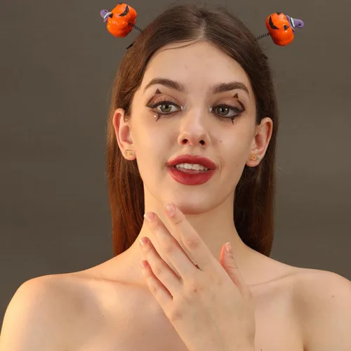 Miniatura 2 de LILIE&WHITE Aretes de Halloween para mujer, con sombrero de bruja, aretes colgantes de calabaza, aretes de gato negro, aretes de calavera, aretes