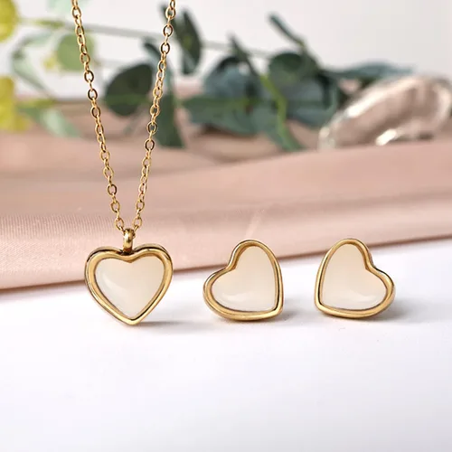 Miniatura 6 de Temoto Valentines Day Girlfriend Gifts Necklace - Gold Carnelian Crystal Heart Necklace for Women Teen Girls Love Gifts for Her