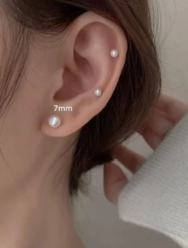 Miniatura 8 de Aretes de perlas de tuerca Renkovte para mujer, aretes planos de perlas con cierre de tuerca para hélice de cartílago, aretes de cartílago, joyería