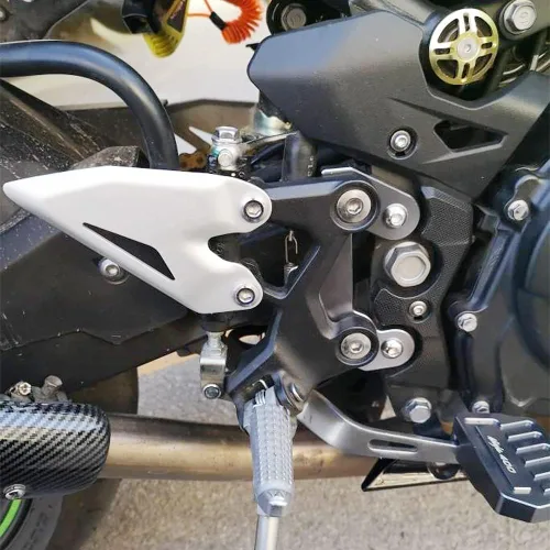 Miniatura 8 de Estriberas para motocicleta Reposapiés trasero ajustable trasero (hacia arriba 0.984 in, atrás 0.512 in) (para vehículo Kawasaki) Z500; NINJA500