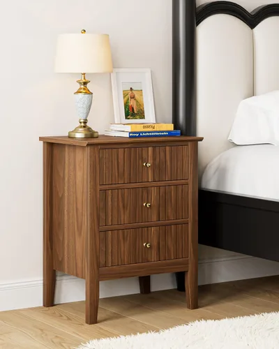 Miniatura 14 de Mesita de noche acanalada, mesa auxiliar de granja con 3 cajones, mesa auxiliar de acento lateral estilo Mid Century Modern, mesita de noche