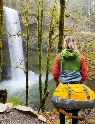 Miniatura 8 de Ubon Bolsa de lona grande para fines de semana con compartimentos para zapatos, mochila deportiva de 4 vías para gimnasio con correas acolchadas