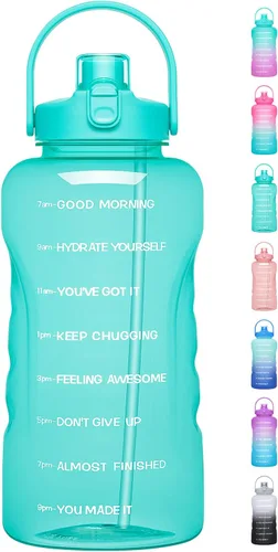 Miniatura 12 de Botella de agua de un galón con popote, 128 onzas (3.8 L), libre de BPA - Innovadora botella deportiva con tapa 2 en 1 con recordatorios Jacaranda
