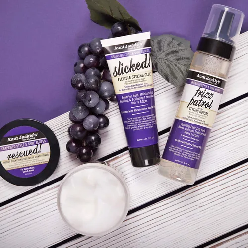 Miniatura 8 de Aunt Jackie's Grapeseed Style and Shine Recipes Frizz Patrol Anti-Poof Setting Mousse para el cabello, establece estilos de cabello rizado en su