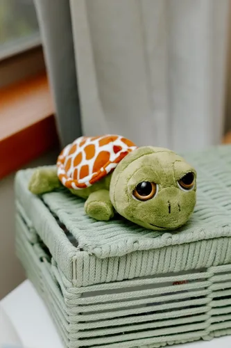 Miniatura 7 de The Petting Zoo Peluche de tortuga marina, regalos para niños, animales del océano de ojos brillantes, juguete de peluche de tortuga marina de 9