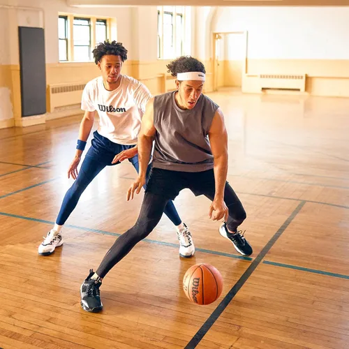 Miniatura 6 de WILSON Balones de baloncesto para interiores y exteriores auténticos de la NBA - Tamaño 3, tamaño 6 y tamaño 7