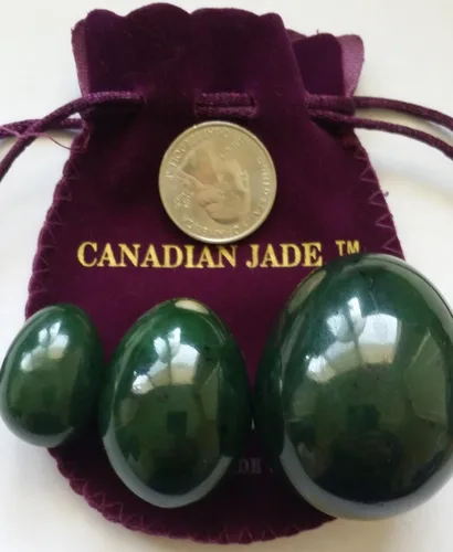 Miniatura 17 de Polar Jade Huevo de piedra hecho de jade nefrita, tamaño mediano (1.693x1.181 in), perforado, con cuerda sin encerar e instrucciones