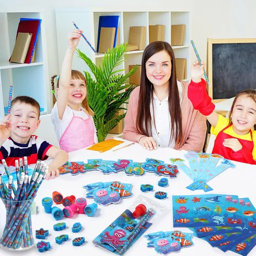 Miniatura 7 de PerKoop 168 Piezas Bajo el Mar Papelería Temática Oceánica Rellenos de Bolsas de Regalos Suministros de Fiesta con Mini Cuaderno Oceánico Lápiz