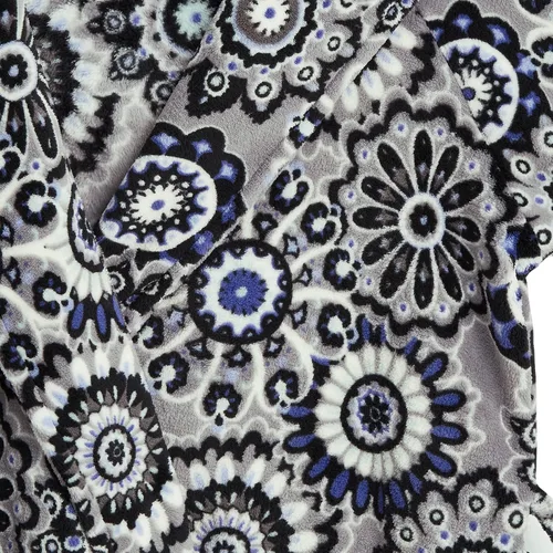 Miniatura 4 de Vera Bradley Bata de forro polar de felpa para mujer (rango de tallas extendidas)