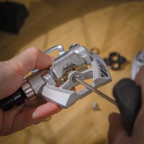 Miniatura 5 de Venzo Plataforma de doble función multiusos compatible con Shimano SPD bicicleta de montaña con pedales sellados sin clipless – plataforma dual