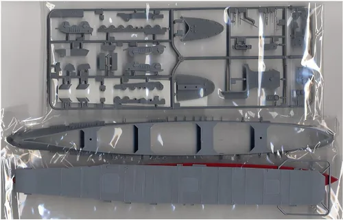 Miniatura 5 de Tamiya 31214 1/700 Zuikaku - Kit de modelo de plástico para portaaviones
