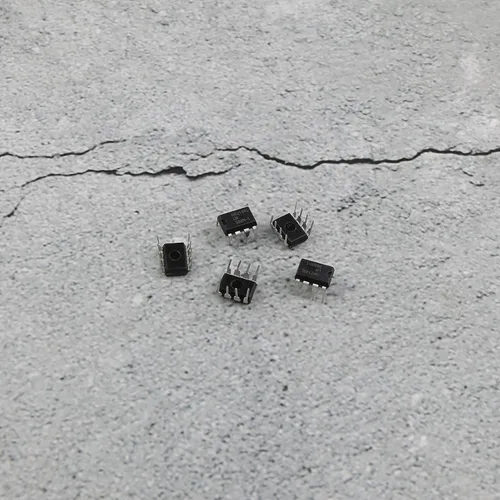 Miniatura 5 de 50pcs 10 Tipos Circuito Integrado Chip Surtido Kit Baja Entrada Baja Voltaje LM324 LM358 LM386 LM393 UA741 NE5532 NE555 PC817 ULN2003 ULN2803