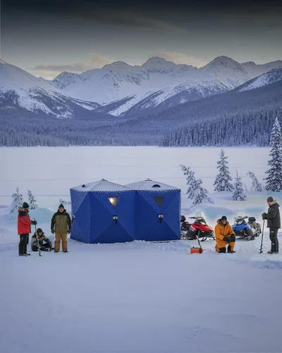 Miniatura 8 de Tienda de campaña de pesca en hielo desplegable para 6-8 personas con configuración desplegable de 60 segundos, aislamiento superior de triple capa