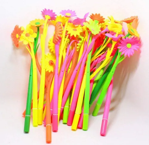 Miniatura 2 de Bolígrafo de bola de gel de hoja de flor kawaii, lindo y colorido de moda, suministros escolares, artículos de papelería (6 unidades)