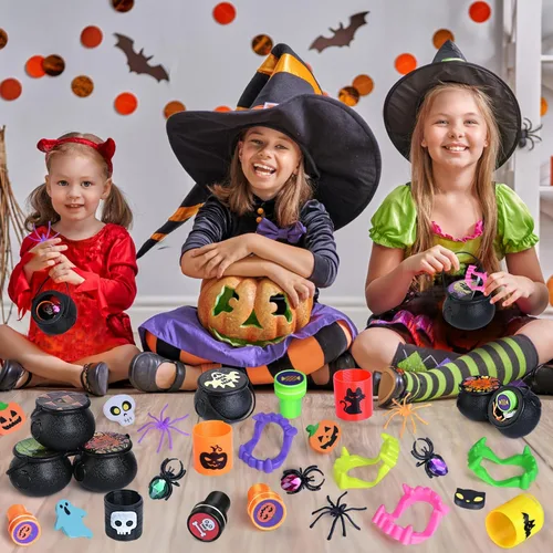 Miniatura 5 de SpringFlower 240 piezas de recuerdos de fiesta de Halloween, paquete de 30 caldero de bruja pequeño de plástico precargado, juguetes de Halloween a