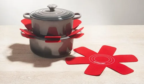 Miniatura 4 de Le Creuset Juego de 3 protectores de fieltro para utensilios de cocina - Cerise