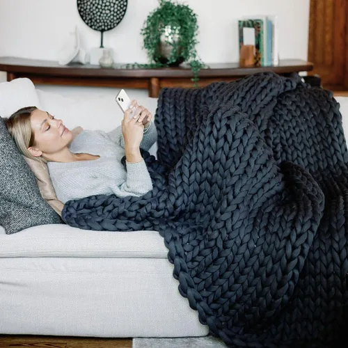 Nuzzie Manta de Punto Grueso - Transpirable, Refrescante, Manta de Punto Hecha a Mano para Dormir - Lavable a Máquina, Diseño Decorativo Elegante