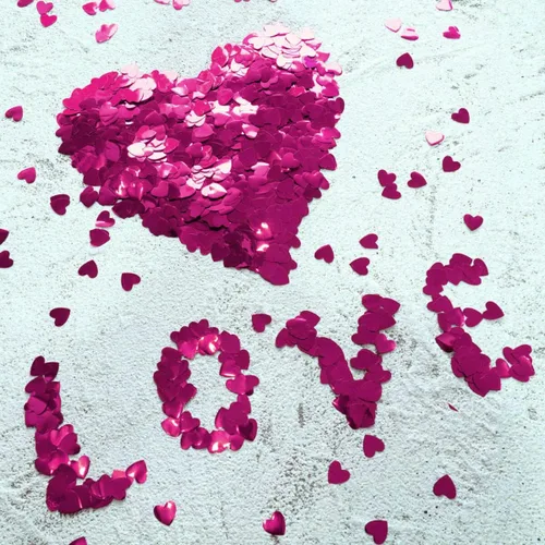 Miniatura 4 de Confeti de mesa de corazón burdeos – Confeti metálico en forma de corazón de papel de aluminio para el día de San Valentín, confeti de Mylar
