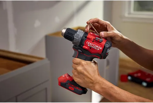 Miniatura 9 de CRAFTSMAN V20 Kit de taladro/destornillador de 1/2 pulgada con 2 baterías y cargador (CMCD725D2)