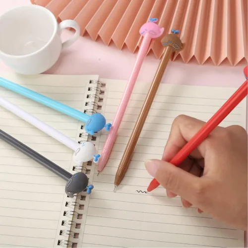 Miniatura 7 de Muiyaneq - 30 bolígrafos de gel de tinta negra de dibujos animados lindos, bolígrafos de escritura kawaii aleatorios, bolígrafos de estilos surtidos