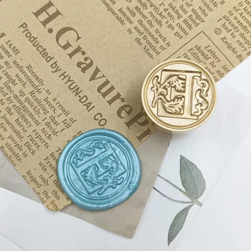 Miniatura 3 de Sello clásico de cera para sellar varios alfabetos, cabeza de latón, mango de madera, sellos para tarjetas, sobres, regalo (sello, letra E)
