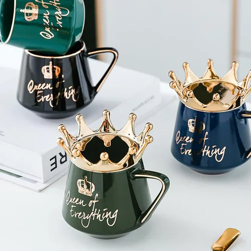 Miniatura 9 de Arawat Queen of Everything - Taza con tapa, taza negra dulce con corona de café, taza de 12 onzas, regalo con cuchara y posavasos, taza de té