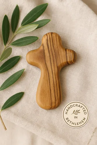 Miniatura 9 de Zuluf 50 Pequeñas Cruces de Mano de Madera de Olivo Fábrica de Belén Cruces de Madera de Olivo de Meditación de Mano de Belén Israel 6cm / 2.5