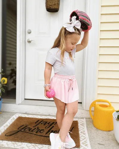Miniatura 3 de Stelle Pantalones cortos fluidos con bolsillos para niñas, falda atlética para correr, cintura alta, mariposa, 2 en 1, pantalones cortos deportivos
