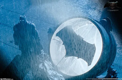 Miniatura 9 de Trends International Película DC Comics – Batman v Superman – Póster de pared de señal, 14.725 x 22.375 pulgadas, versión enmarcada de madera