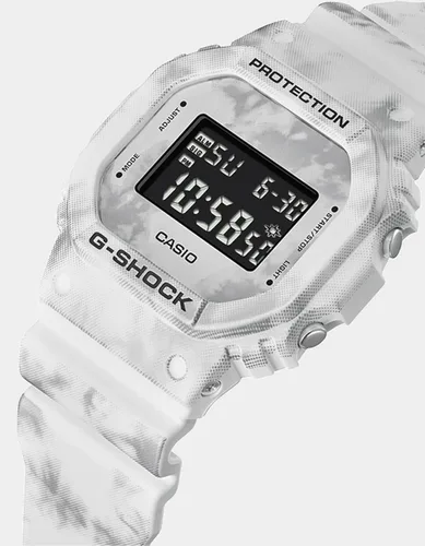 Miniatura 2 de G-Shock DW5600GC-7 Grunge - Reloj de camuflaje de nieve color negro y blanco