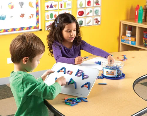 Miniatura 3 de Learning Resources Juego de construcción de letras y números magnéticos, formas magnéticas de espuma suave, letras mayúsculas y minúsculas, ayudas