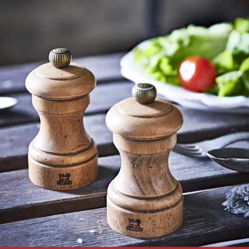 Miniatura 6 de Peugeot 30933 Bistro Antique Distressed Beechwood 4 inch Pepper Mill Madera de haya envejecida