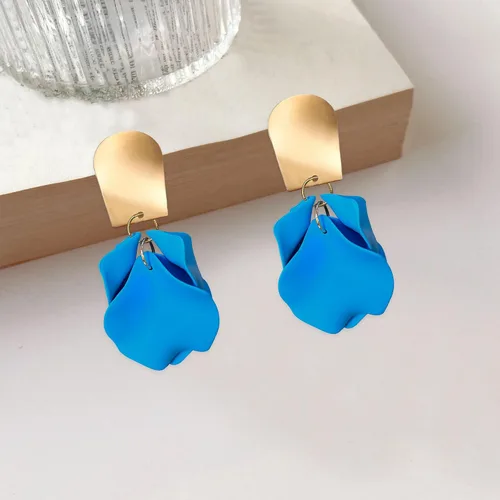 Miniatura 6 de Just Follow Aretes colgantes de pétalos de rosa, aretes bohemios de flores acrílicas, aretes grandes de resina floral para mujeres, mujeres, novia