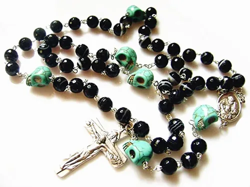 Miniatura 2 de elegantmedical Collar de regalo católico hecho a mano con cuentas de calaveras y ágata negra, rosario, cruz, crucifijo católico, regalo para hombre